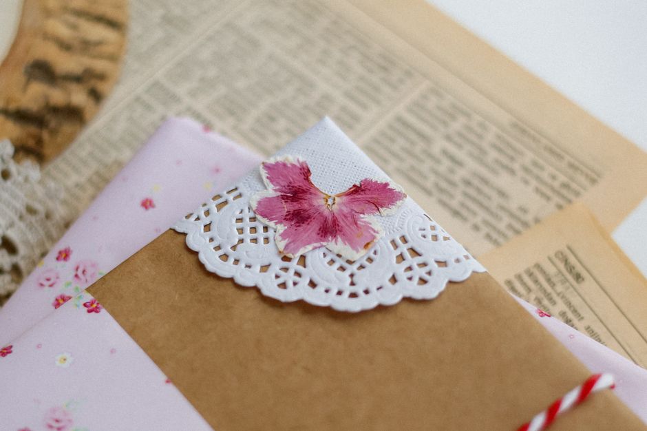 Cute Sticker Ideas to Elevate Gift Wrapping(Diagram3) Cute Sticker Ideas to Elevate Gift Wrapping(Diagram3)